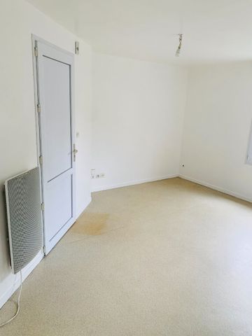 A LOUER Studio 50000 Saint-Lô PROCHE IUT/GROUPE FIM/IFSI 1 pièce 21.13 m² - Photo 4