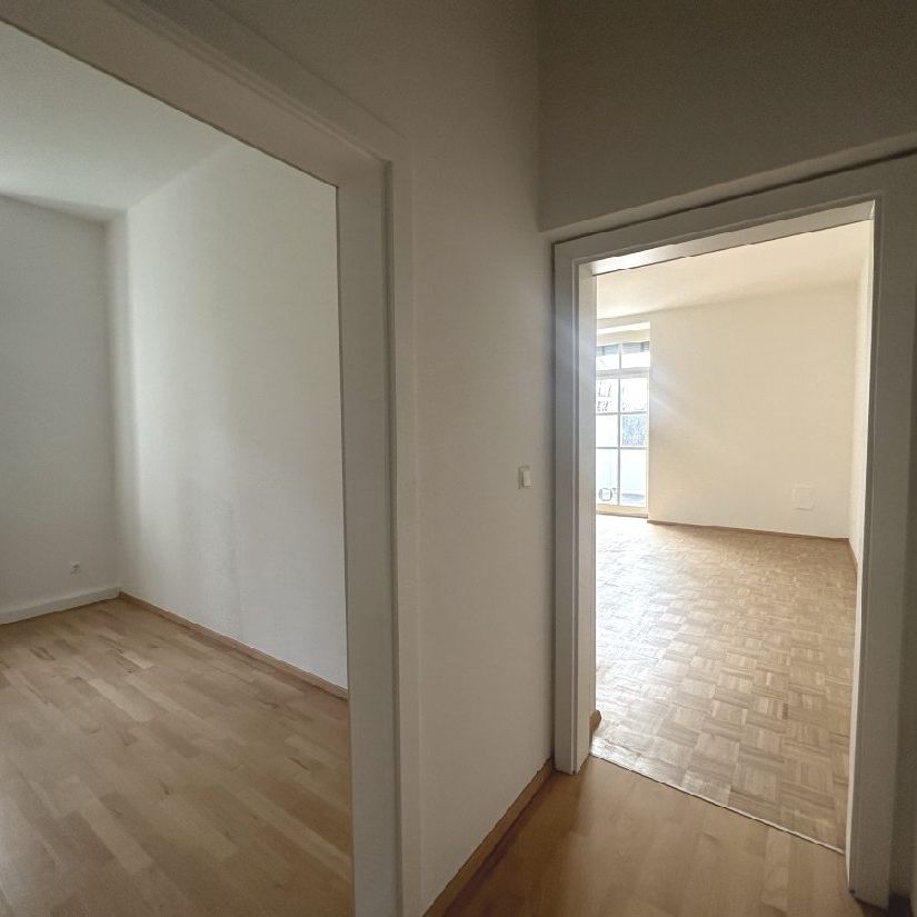 Charmante Altbauwohnung mit Terrasse in Bad Gleichenberg… ! - Photo 1