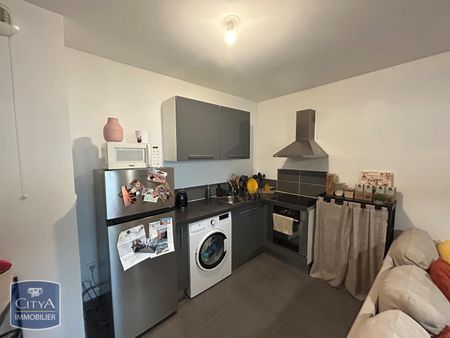 Location Appartement 2 pièces 39m² MARSEILLE 4ème - Photo 3