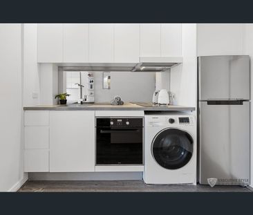 10/10 Orwell Street, Potts Point, NSW 2011 - Photo 4