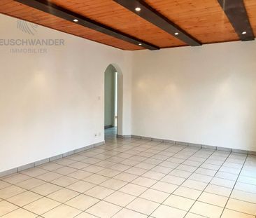 Recent kitchen close to the station - Photo 3