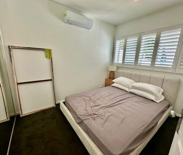 FULLY FURNISHED EXCEPTIONAL WATERFRONT DUAL - LIVING VILLA IN PRIME... - Photo 4