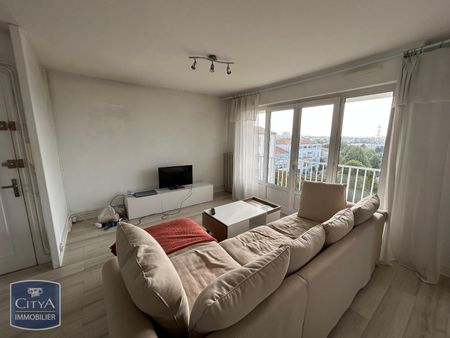 Location Appartement 3 pièces 66m² LA ROCHELLE 17000 - Photo 3