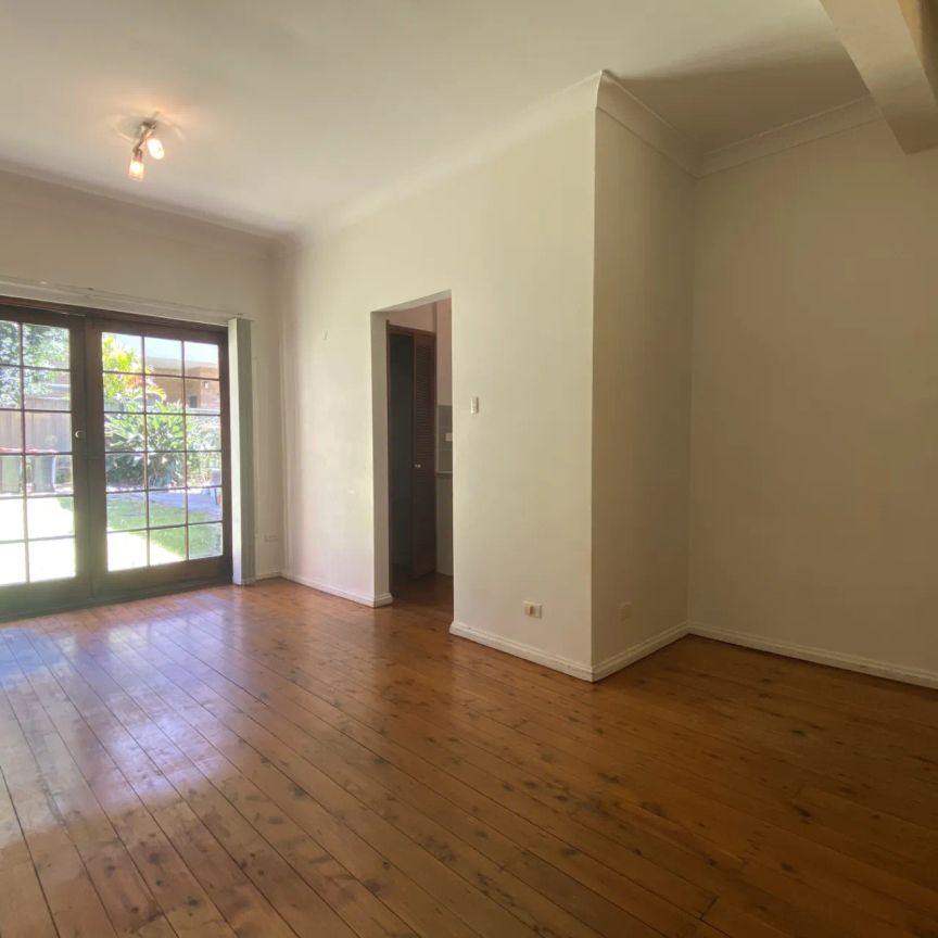 Three Bedroom Townhouse - Photo 1