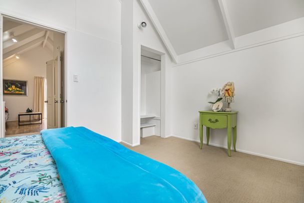 Mt Eden, One bedroom - Photo 1