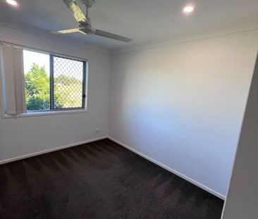 32 Joyce St - 3 Bed Townhouse - Photo 6