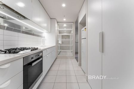 2107/500 Elizabeth Street, Melbourne - Photo 2