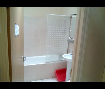 Room in a Shared Flat, Dartmouth Road, NW4 - Photo 4