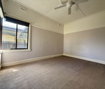 Walking distance to CBD - Photo 2