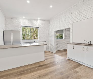 186 Little Oakey Creek Road, Withcott QLD 4352 - House For Rent | D... - Photo 3