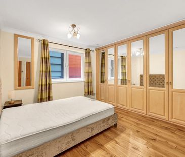 2 bedroom Flat To Let - Photo 5