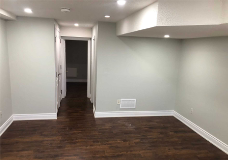 For Lease - 16 Janda Court, Toronto, Ontario - Photo 4