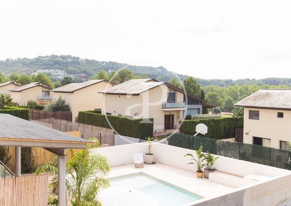 Detached villa for rent in the Urbanization of the Forest