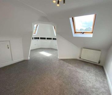 Chine Walk House, Alum Chine Road, Westbourne, Bournemouth, BH4 - Photo 5