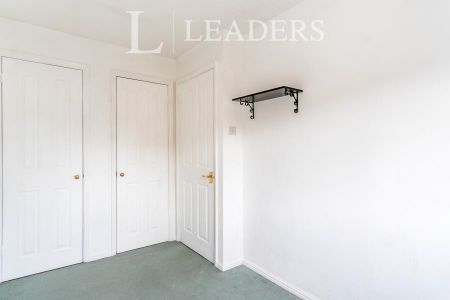 2 bedroom house to rent Silver Birch Drive, Bognor Regis, PO22 - Photo 2