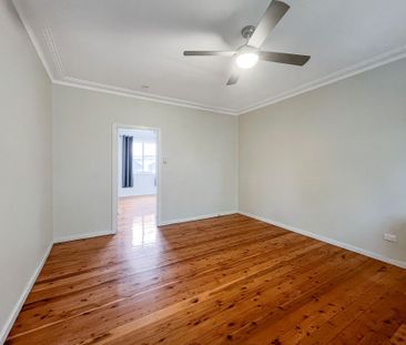 Conveniently Cozy - Photo 1