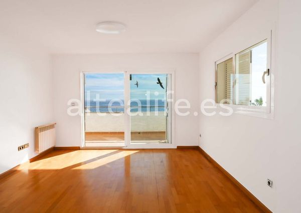 Cap-negret, Altea, Valencian Community 03590