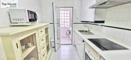 3 room luxury Flat for rent in Marbella, Spain - Photo 4