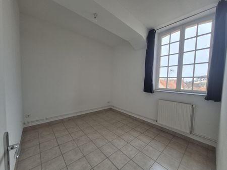 Location Appartement 2 pièces 61m² ST OMER 62500 - Photo 4