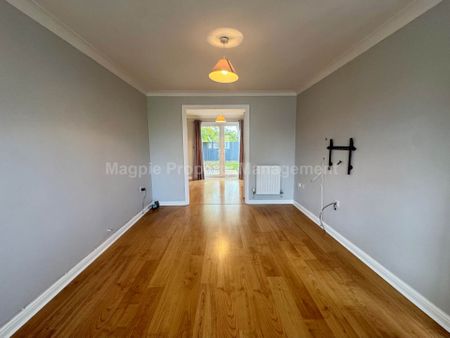 Price £1,695 pcm - Available Now - Unfurnished - Photo 3