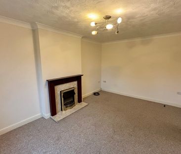 Briscoe Way - Photo 2