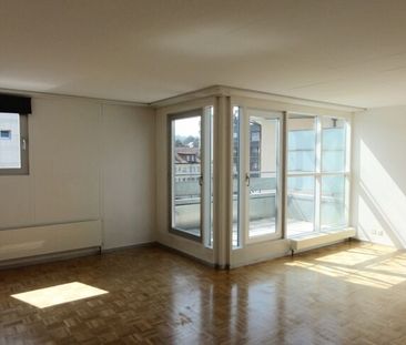 Vivre confortablement à l’Eigerplatz pour une durée limitée - Photo 1