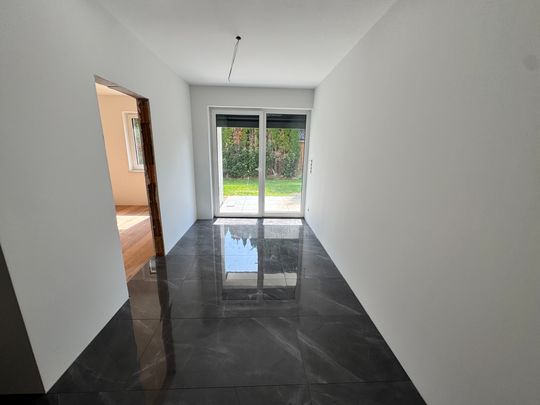 ERSTBEZUG September 2025 – 2 Zimmer Neubau-Mietwohnung (ca. 52 m²) mit Grünbereich in Hartberg - Photo 1