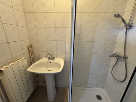 Location Appartement 2 pièces 27m² HOMECOURT 54310 - Photo 4