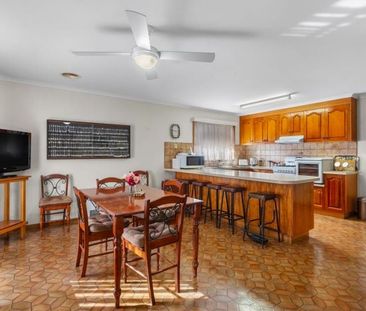 GREAT FAIMLY HOME ! - Photo 6