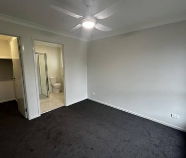 BRAND NEW 3 BEDROOM HOME! - Photo 6