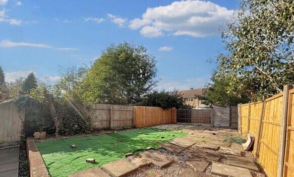 New Ashby Road - Photo 1