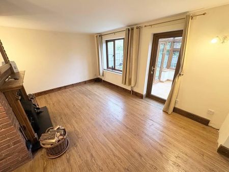 3 bedroom detached house to rent - Photo 3