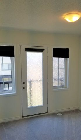 For Lease - 9 Edward Lennox Street, Markham, Ontario - Photo 3