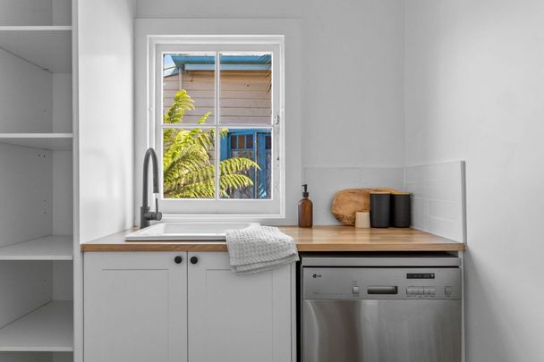 19 Moore St, Invermay - Photo 1