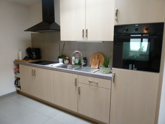 Gelijkvloers appartement te huur in Sint-Eloois-Vijve - Photo 1