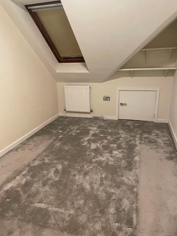 1 Bed Flat, St Mary's Court, E3 - Photo 2