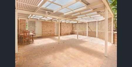 Perfect Family Home in Quiet Street in Bil Bli - Photo 3