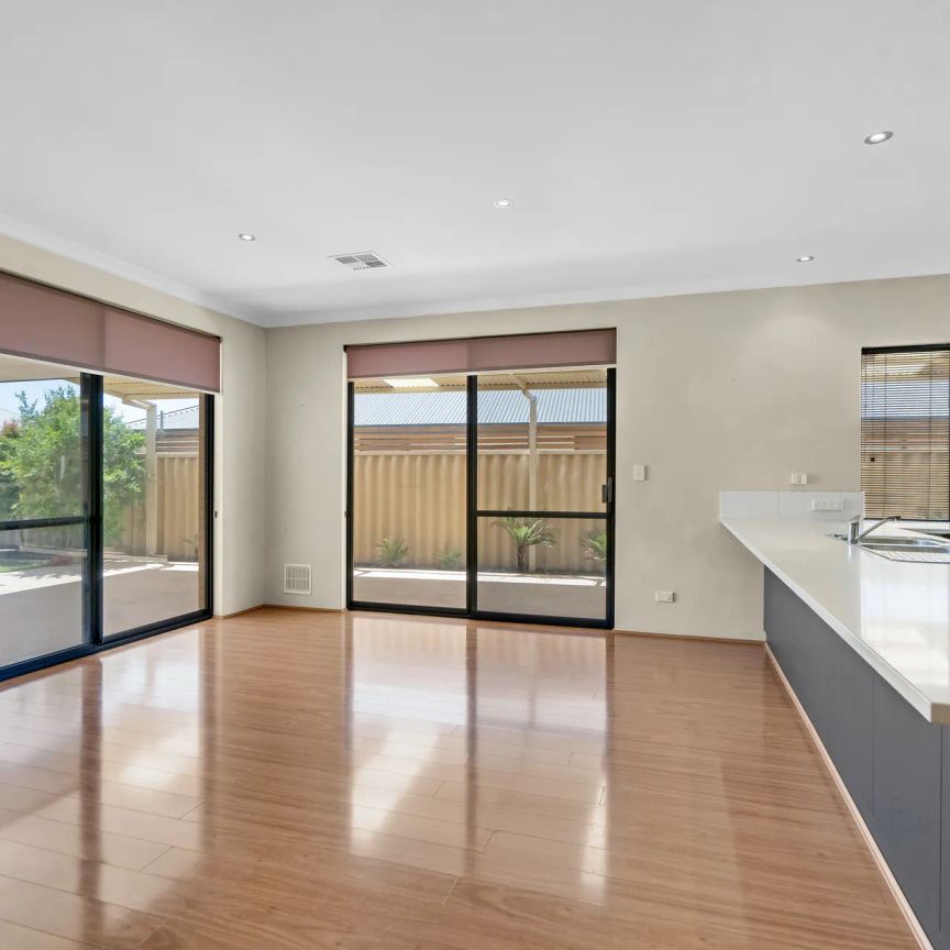 31 Denison Link, Millbridge. - Photo 1