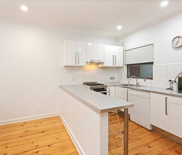 Relaxed indoor/outdoor living - Photo 5