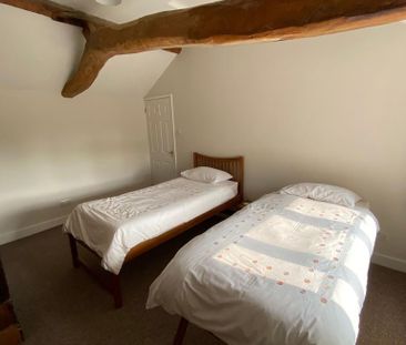 2 bedroom cottage to rent - Photo 3