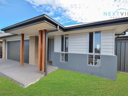 17 Baurea Close, Edgeworth NSW 2285 - House For Rent | Domain - Photo 2