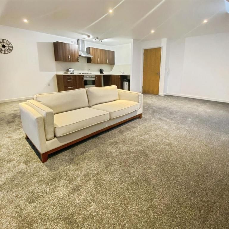 2 bedroom apartment to rent - Photo 1