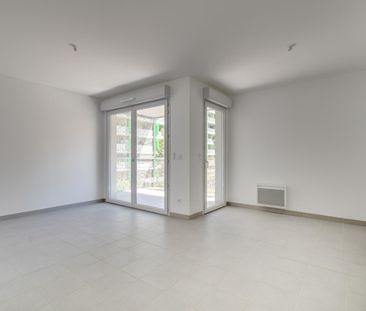 location Appartement F4 DE 75.34m² À NICE - Photo 2