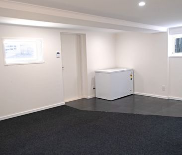 Family home in Glen Innes - Photo 3