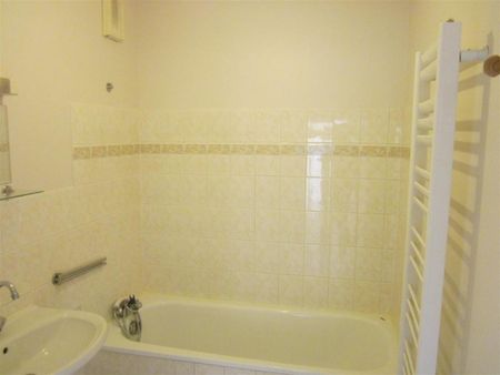 Location Appartement 3 pièces 57m² NANTES 44000 - Photo 4