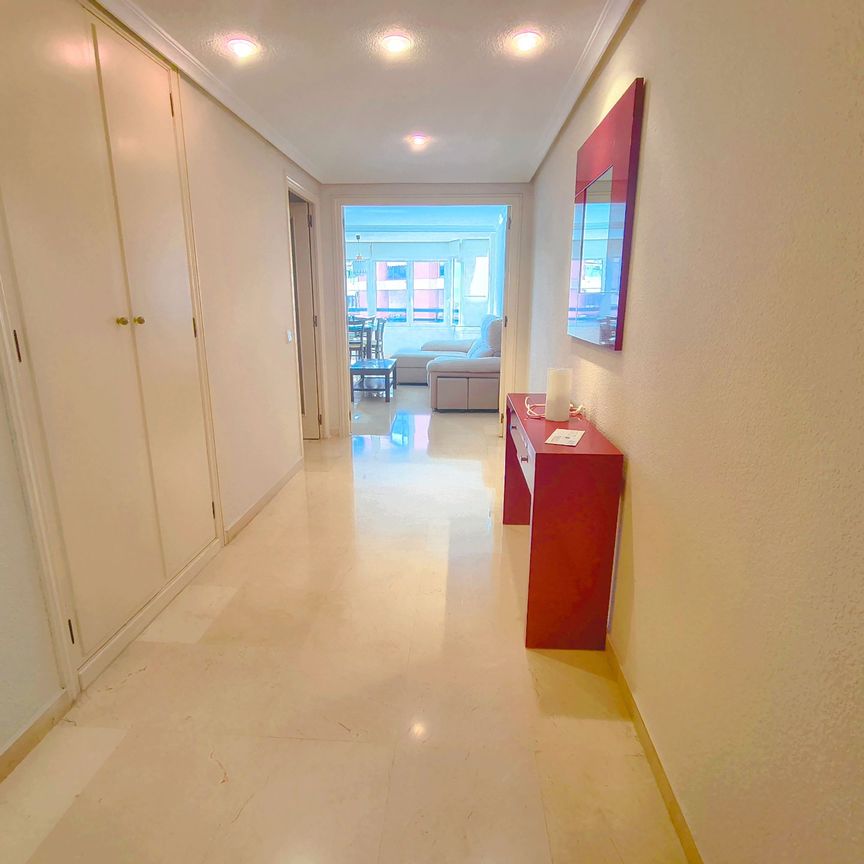 Piso de alquiler en Avinguda Eusebi Sempere, 11, Ensanche - Diputación - Photo 1