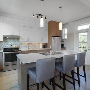 5 1/2 - Montréal - 3 500 $/mois - Photo 2