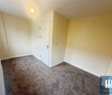 Clare Hill, Huddersfield, HD1 - Photo 6