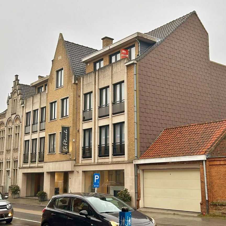 Instapklaar appartement met terras en garage op centrale ligging - Photo 1