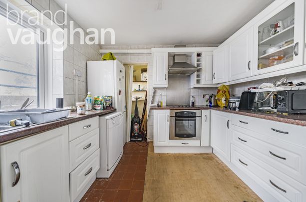 4 bedroom apartment to rent - Photo 1